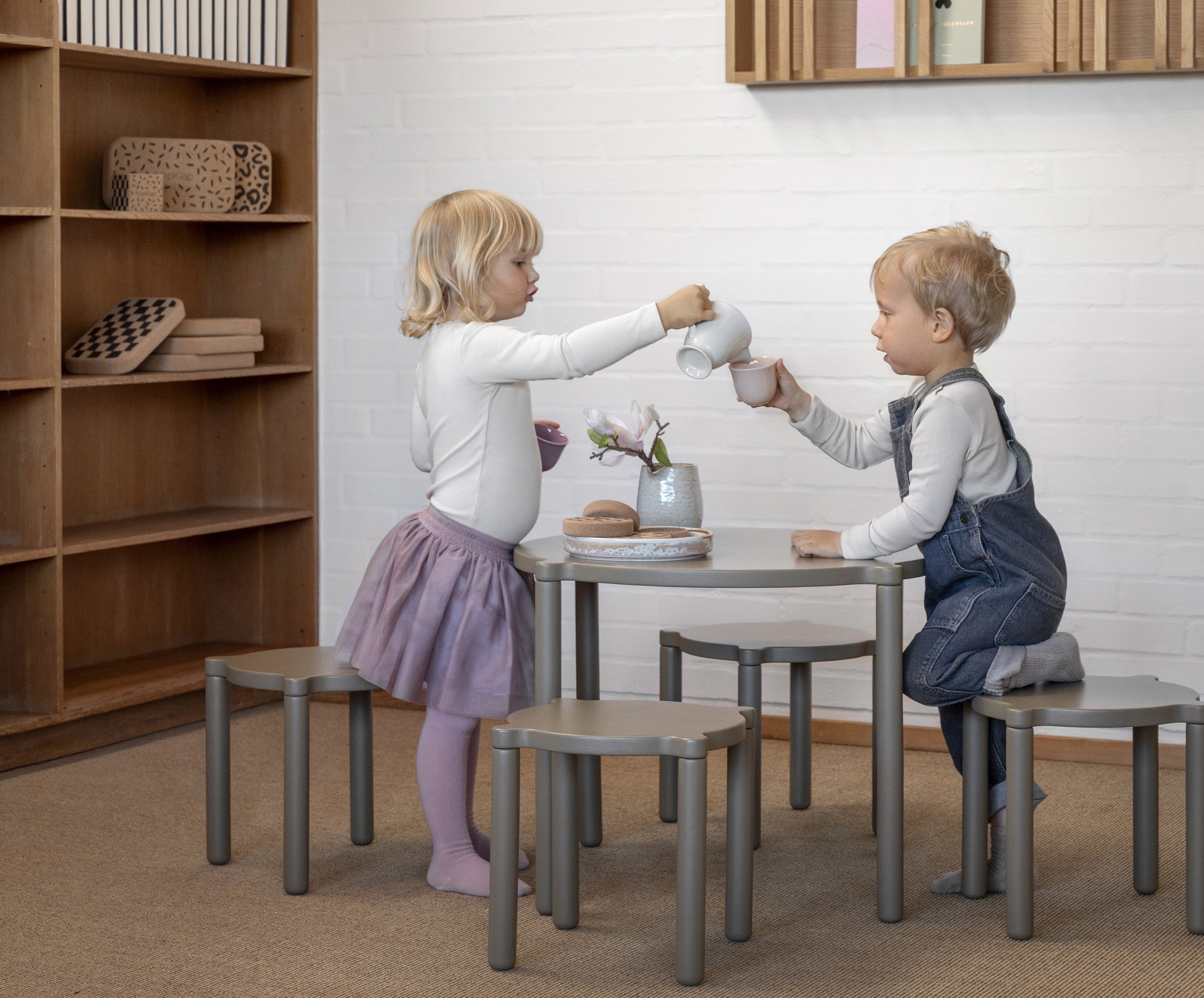 Stacking & Cork series